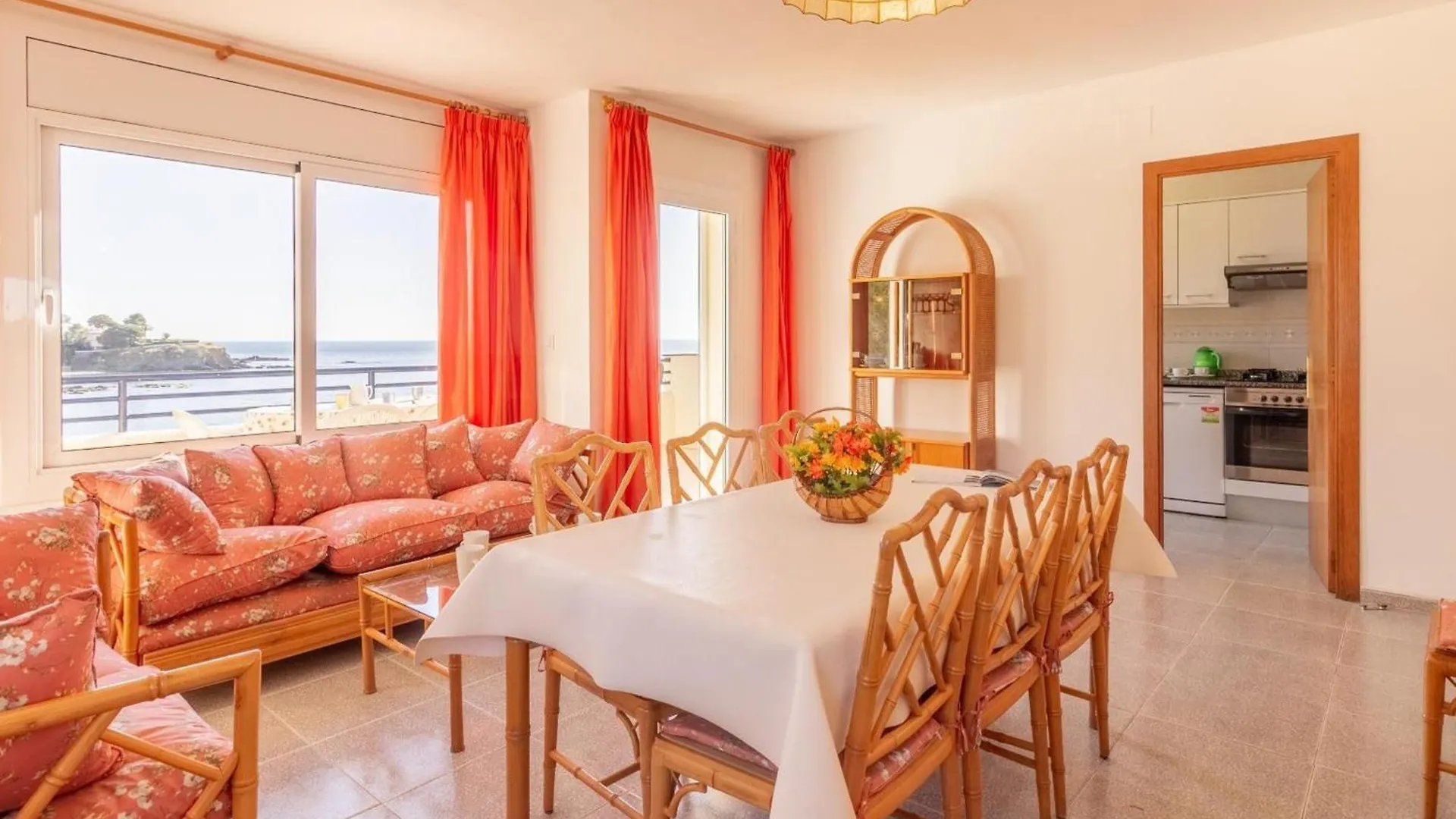 Bellamar C - Casa Adosada Para 10 Personas En Primera Linea De Mar En Llanca. - Es-228-18 スペイン